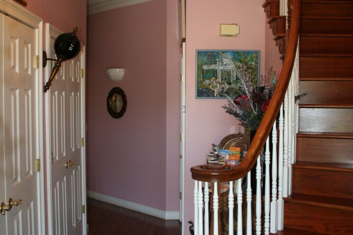 Heron Cay Lakeview Bed & Breakfast Inn