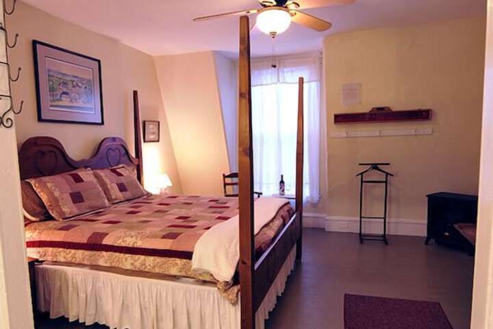 Room 20 of 24