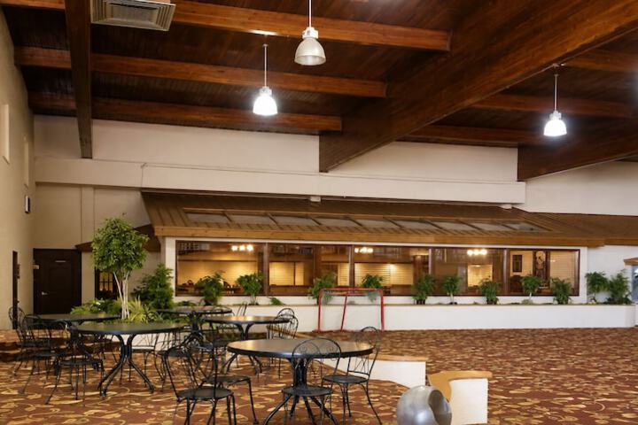 Alexandria Hotel & Conference Center