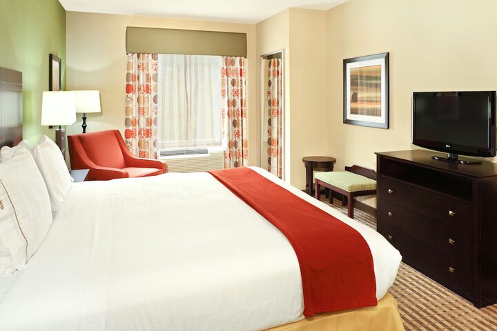 Room 32 of 63