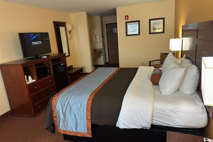 Room 16 of 24