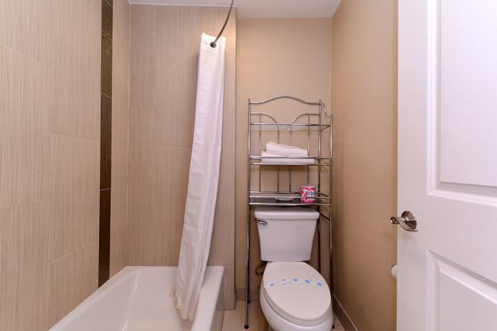 Room 13 of 15
