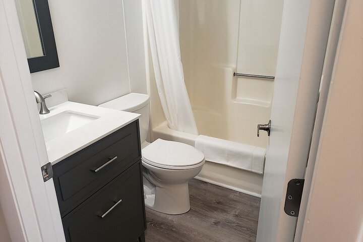 Room 9 of 22