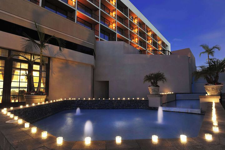 Hilton Orange County / Costa Mesa