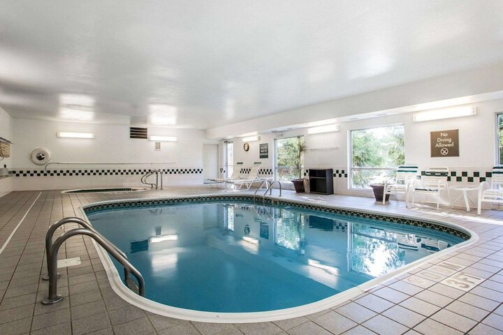 Pool 5 of 35