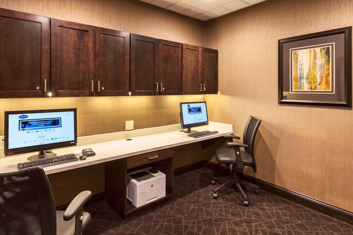Business Center 34 of 34