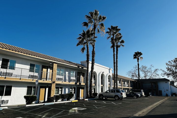 Hotel 2 of 19