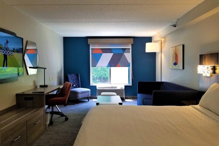 Room 31 of 46