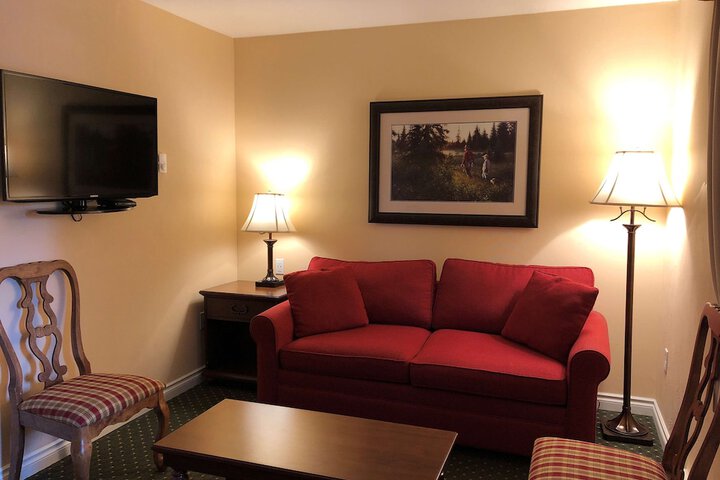 Room 17 of 37