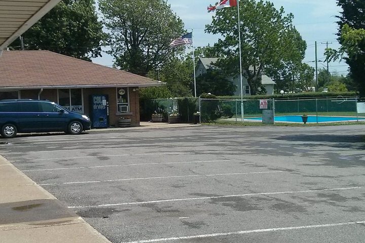 Hotel 2 of 41