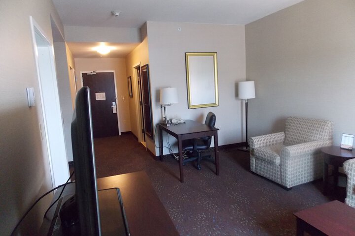 Room 18 of 87