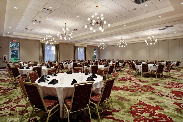Hilton Garden Inn Lansing West