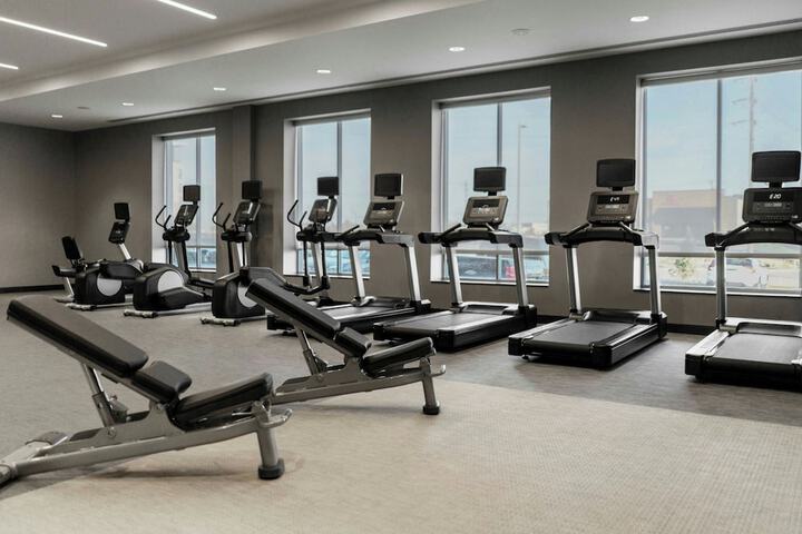 Courtyard by Marriott Indianapolis Fishers