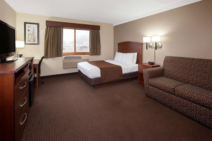 Room 34 of 44