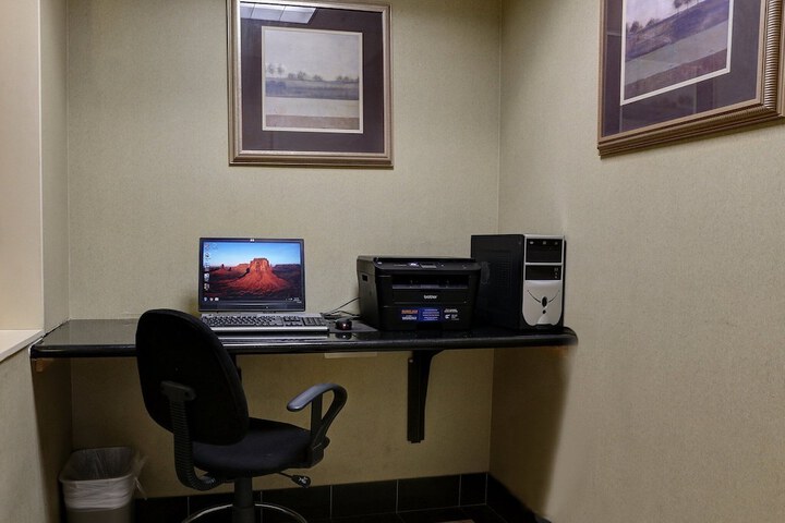 GreenTree Inn & Suites Florence