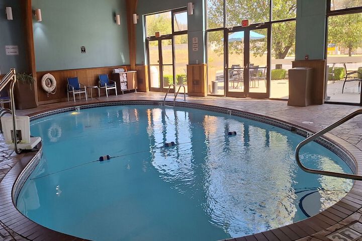 Pool 6 of 34