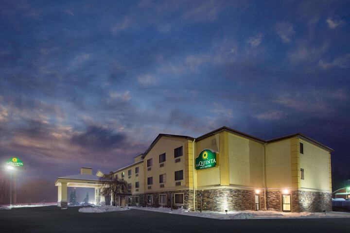 Hotel 8 of 57