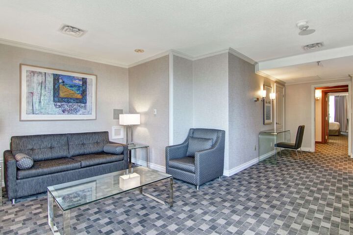 DoubleTree by Hilton Hotel Toronto Downtown