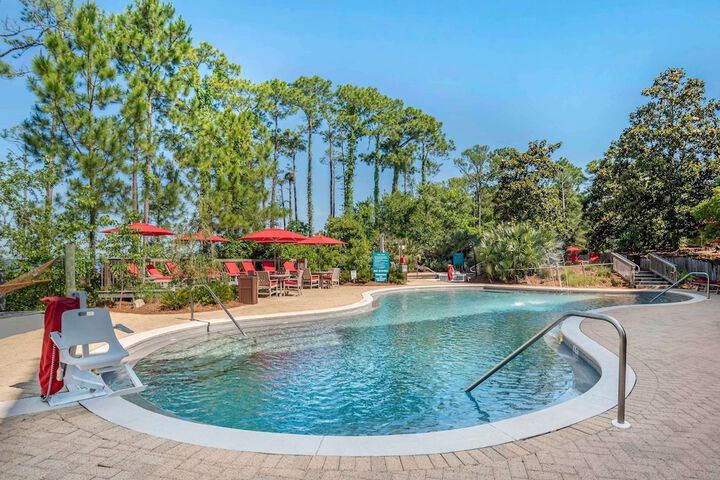 Hilton Grand Vacations Club in Sandestin Golf & Beach Resort