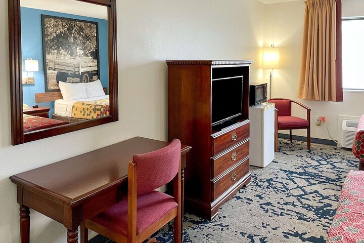Room 21 of 31