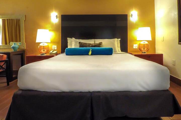 Room 20 of 35