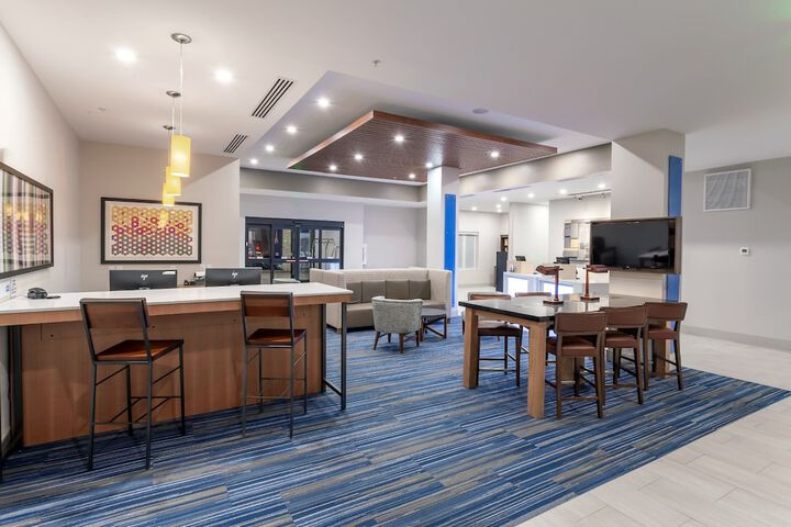 Hotel Interior 10 of 35