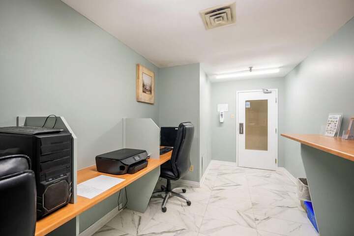 Business Center 45 of 46