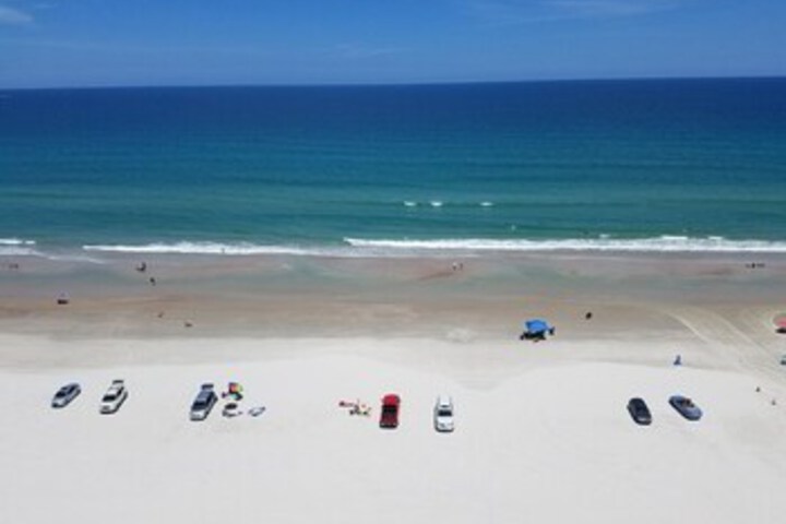 Northeast Corner Penthouse 3 BR 3 BA Sanibel 1102