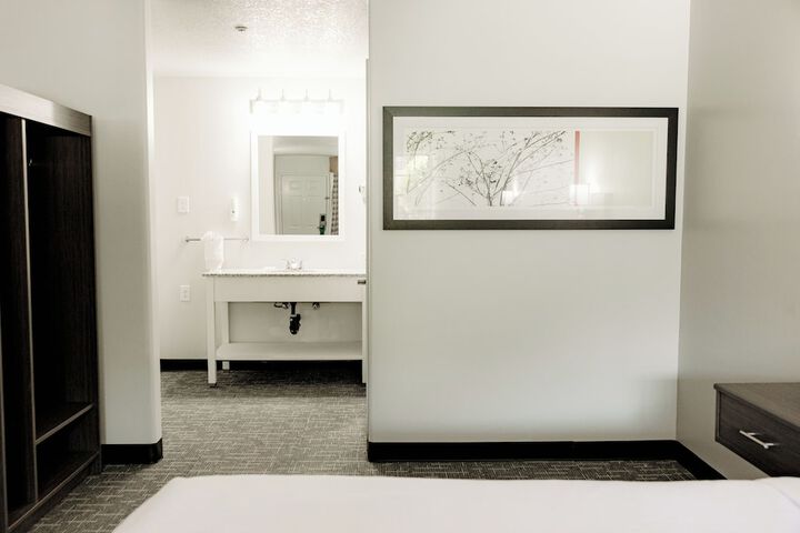 Quality Inn & Suites Lathrop - South Stockton