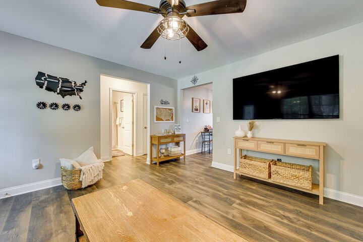 Pet-friendly Home in Monroe: Deck Grill & Yard!