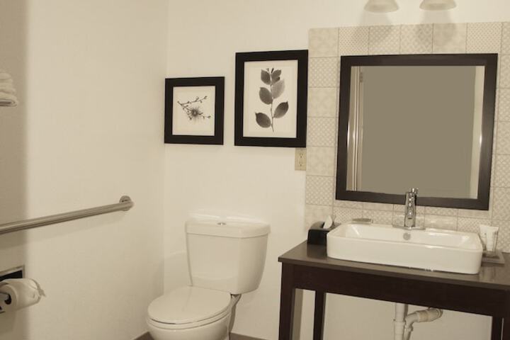 Room 19 of 60