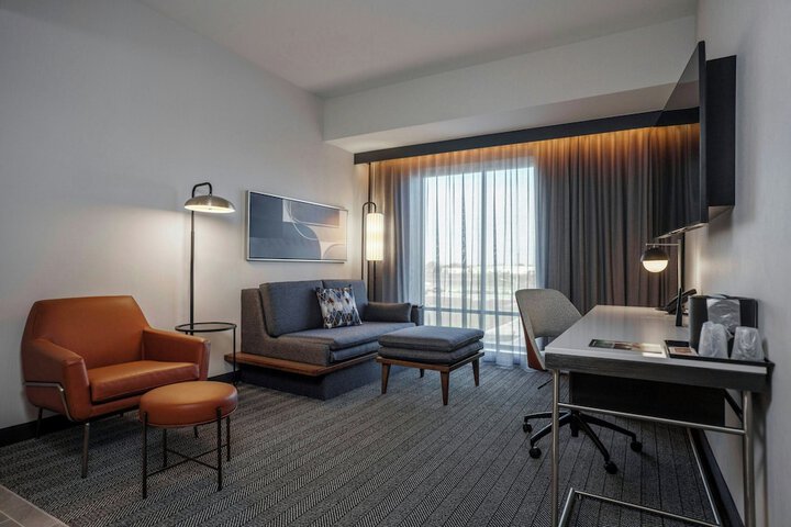Room 19 of 50