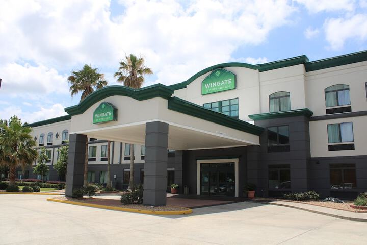 Hotel 3 of 34