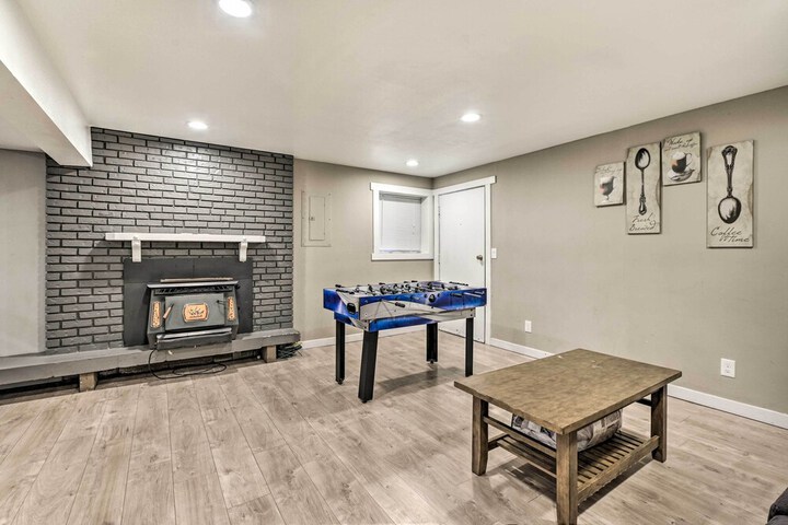 Spacious Kent Home 17 Mi to Dtwn Seattle!