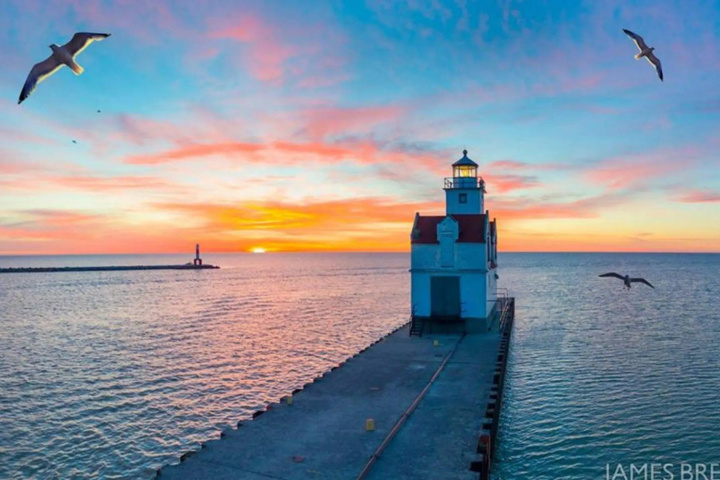 THE KEWAUNEE INN