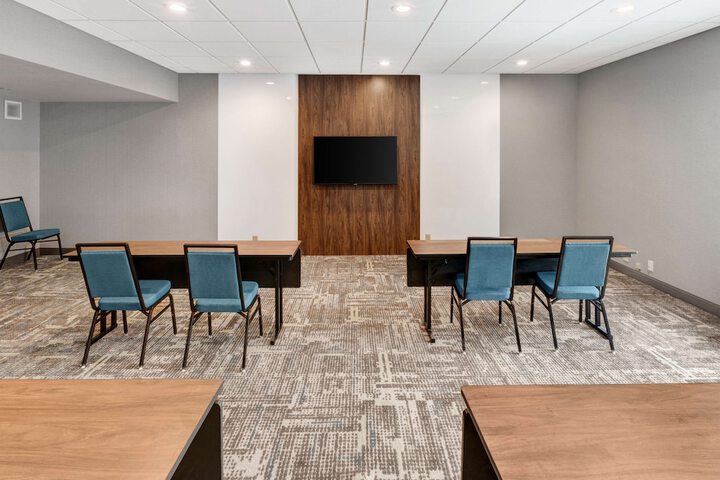 Hampton Inn Pittsburgh / Monroeville