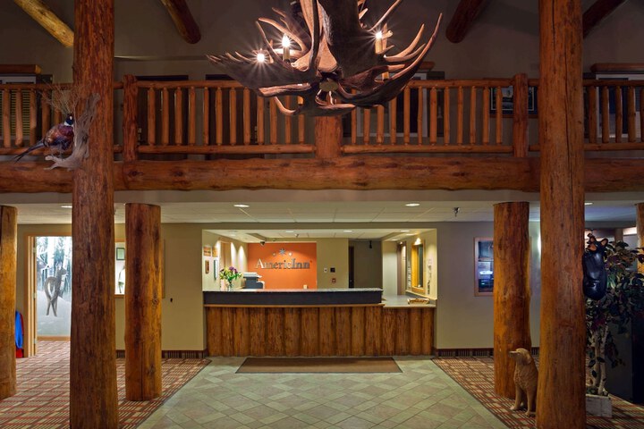 Hotel Interior 13 of 38