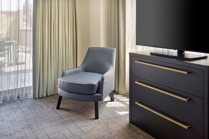 Room 21 of 52