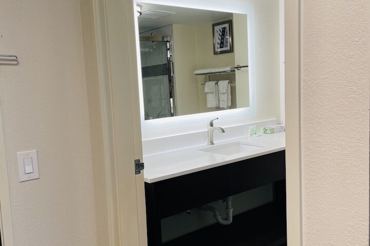 Quality Inn & Suites Lake Charles South