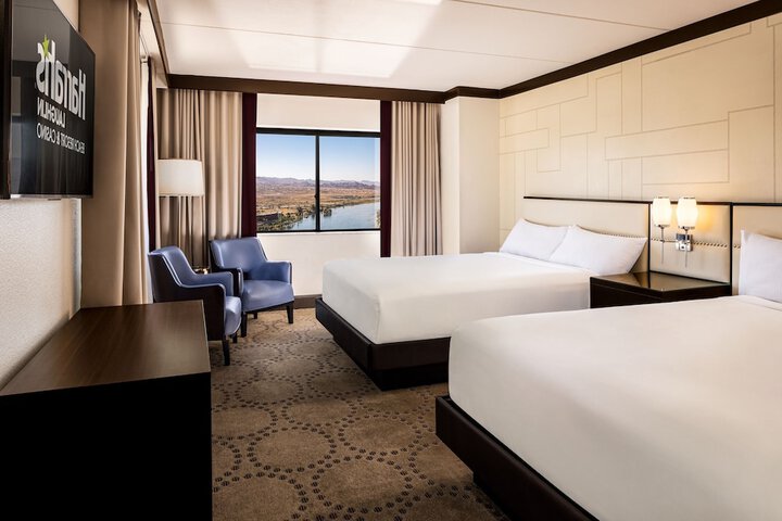 Room 42 of 110