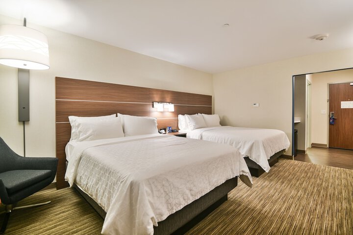 Room 38 of 53