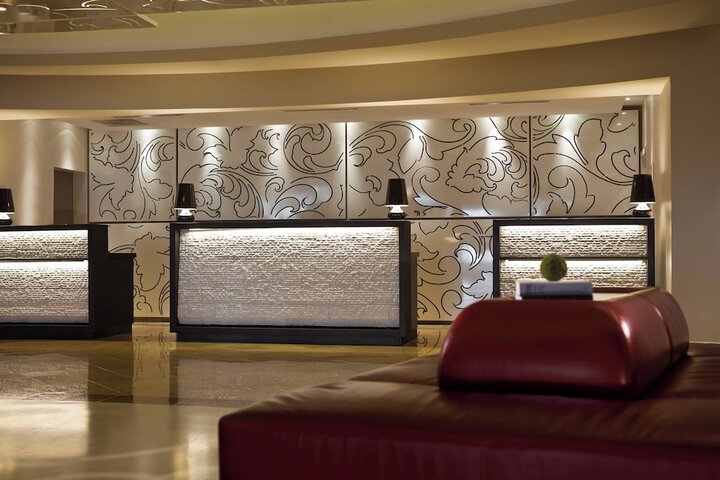 Renaissance Newark Airport Hotel