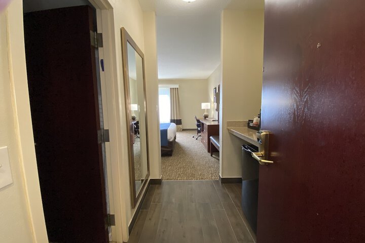 Room 12 of 44