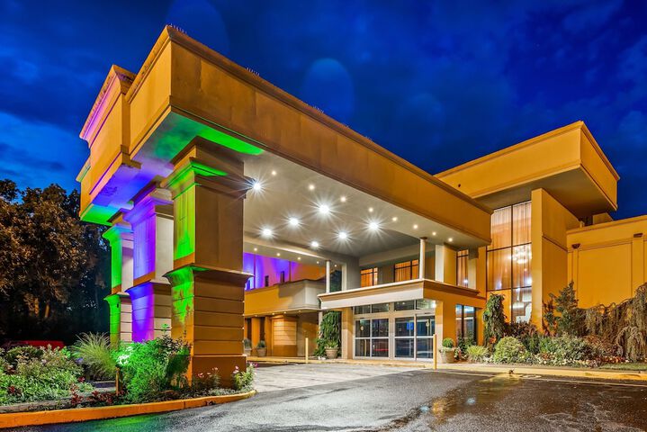 Hotel 4 of 31