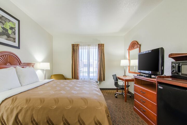 Room 40 of 63