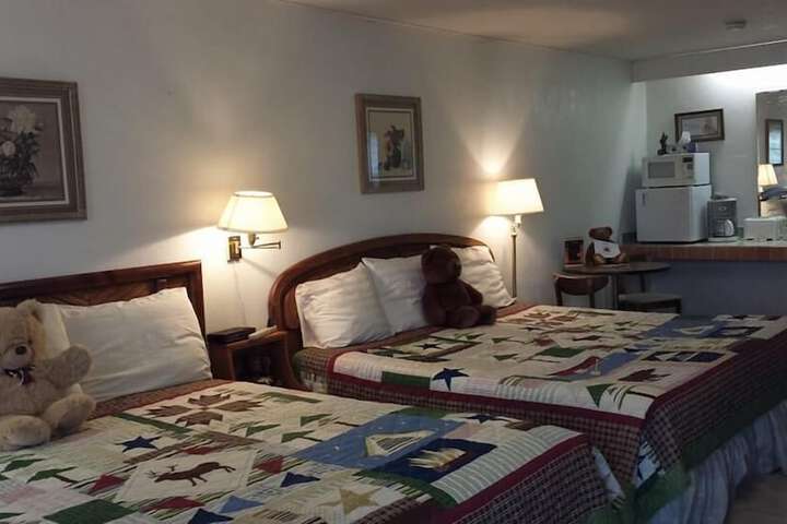 Room 30 of 90