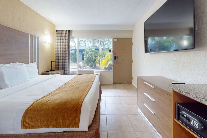 Room 109 of 167