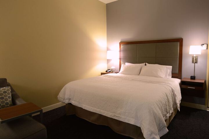 Room 19 of 35