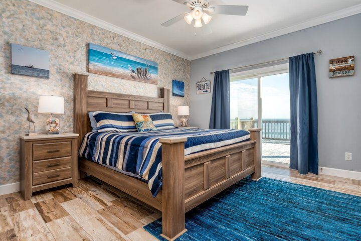 Awake on the Gulf - Gulf Front! Gaze Up at the Stars From Your Large Deck While Listening To The Waves Crash. 4 Bedroom Home by RedAwning