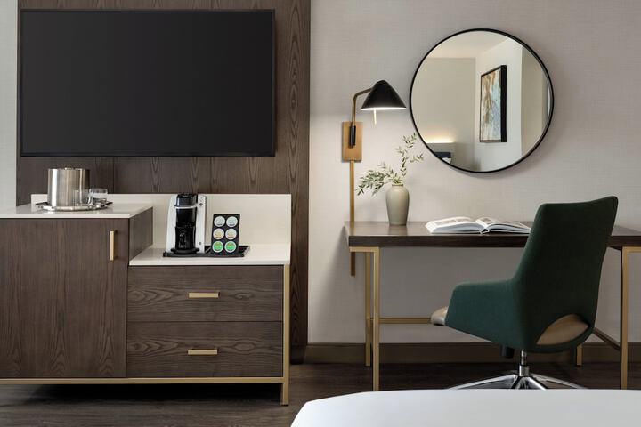 Crowne Plaza Seattle - Downtown by IHG